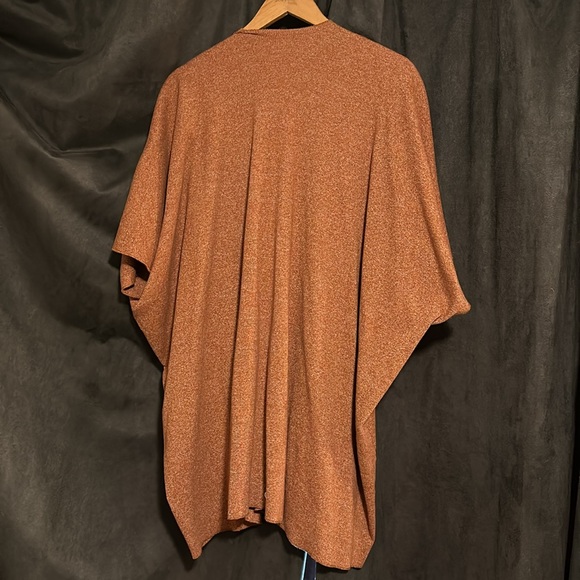 Blondie Apparel Dawn sweater - Picture 2 of 2